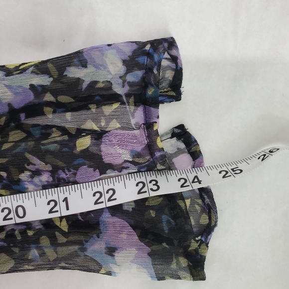 MARSH LANDING 100% Silk Black and Purple Sheer Button Up Floral Top Sz M - Picture 9 of 11